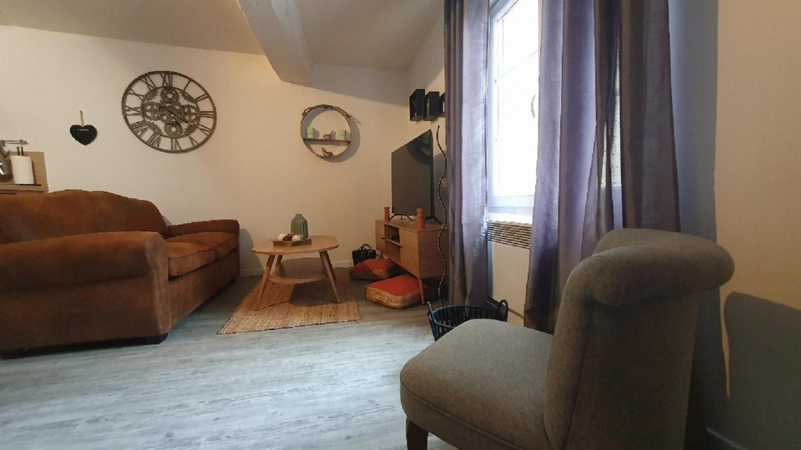 Le Joli'Mans, Appartement Refait A Neuf, Entierement Equipe, Pour 2 Personnes, Proche Quartier Historique Et Centre Le Mans Exterior foto